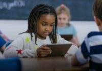Tendências Tecnológicas que Moldarão o Futuro da Educação